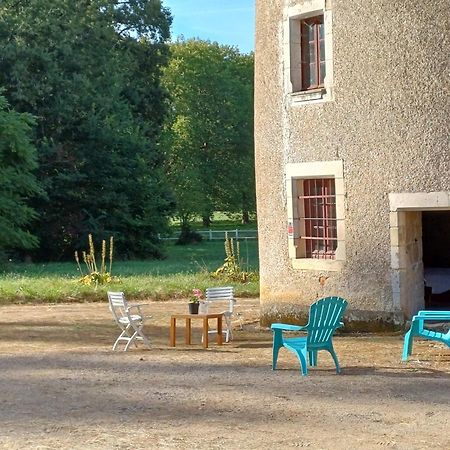 Mauvieres Chambre Dans Tour Du 15Eme Siecle מראה חיצוני תמונה